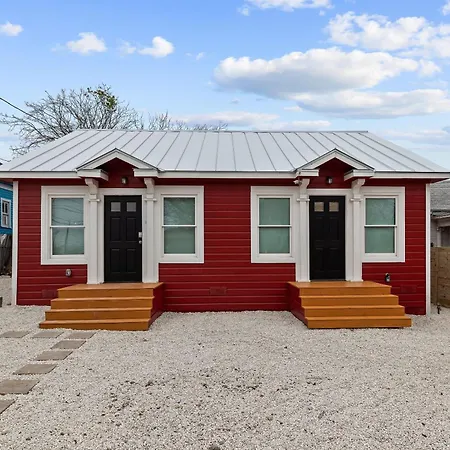 Inviting 4Br2.5Ba Downtown Home With Ample Space